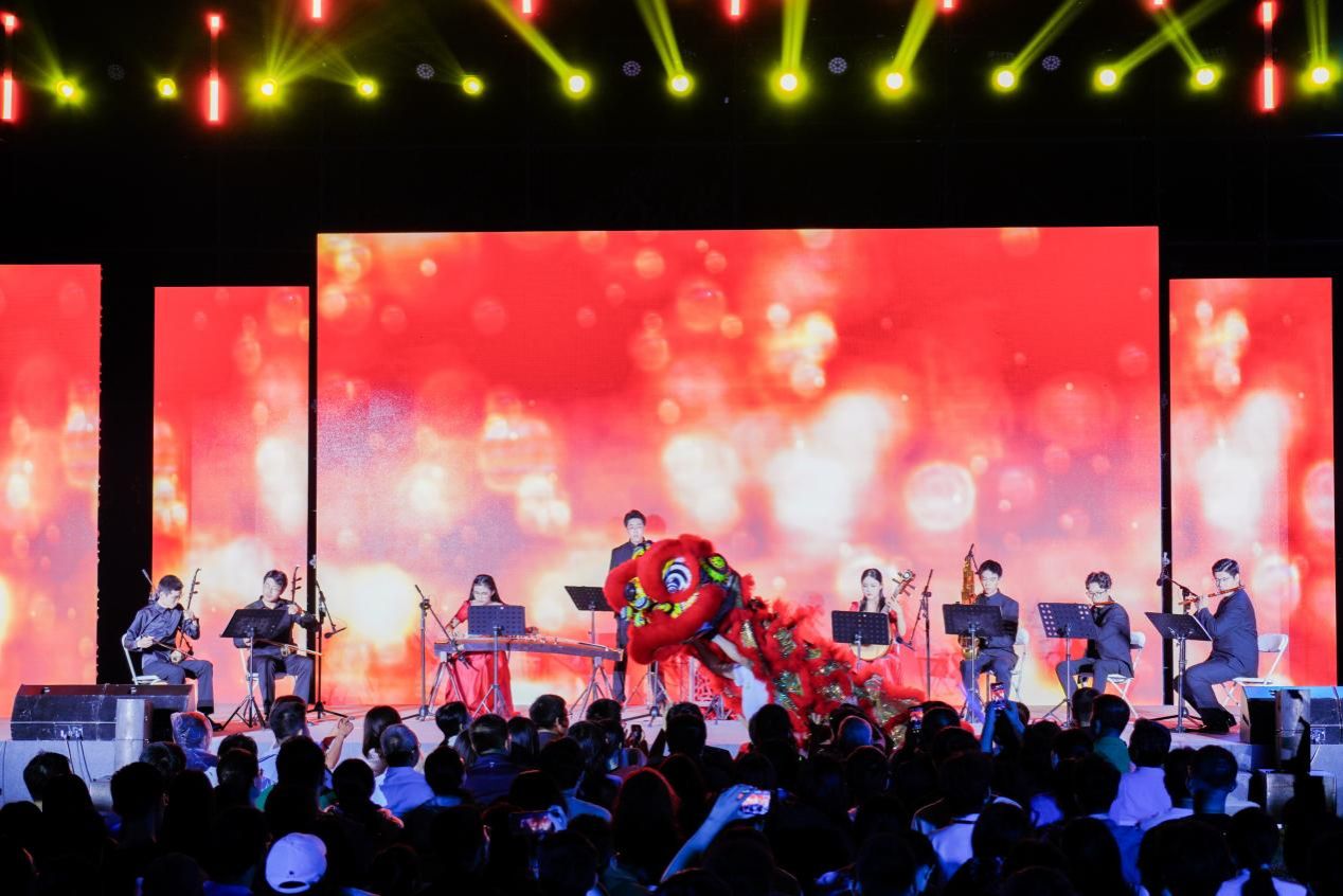 北京大学举行2026年“未名映秋月，博雅颂家国”国庆中秋晚会4.jpg
